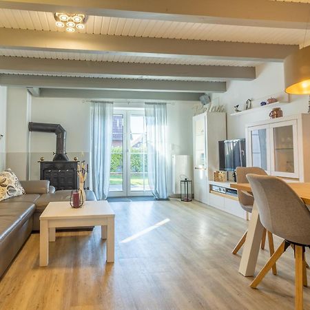 Ferienhaus Alana Hooksiel Exteriör bild